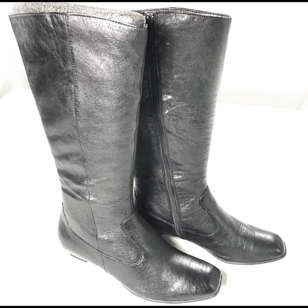 Born Tall Zip Boots